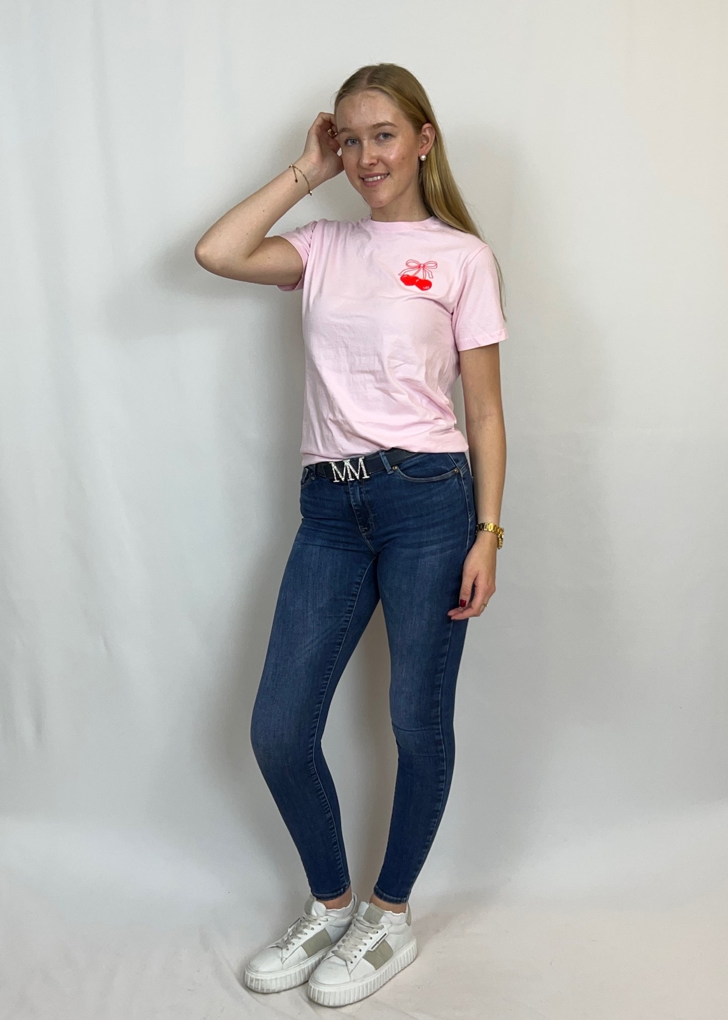 Basic T-shirt mit Cherry Druck