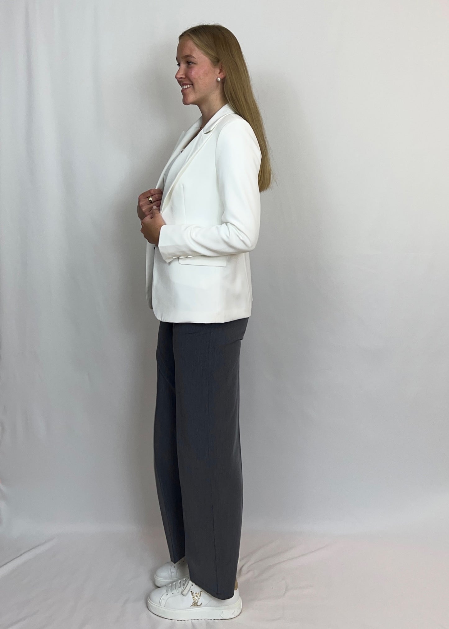Bea - Basic Blazer