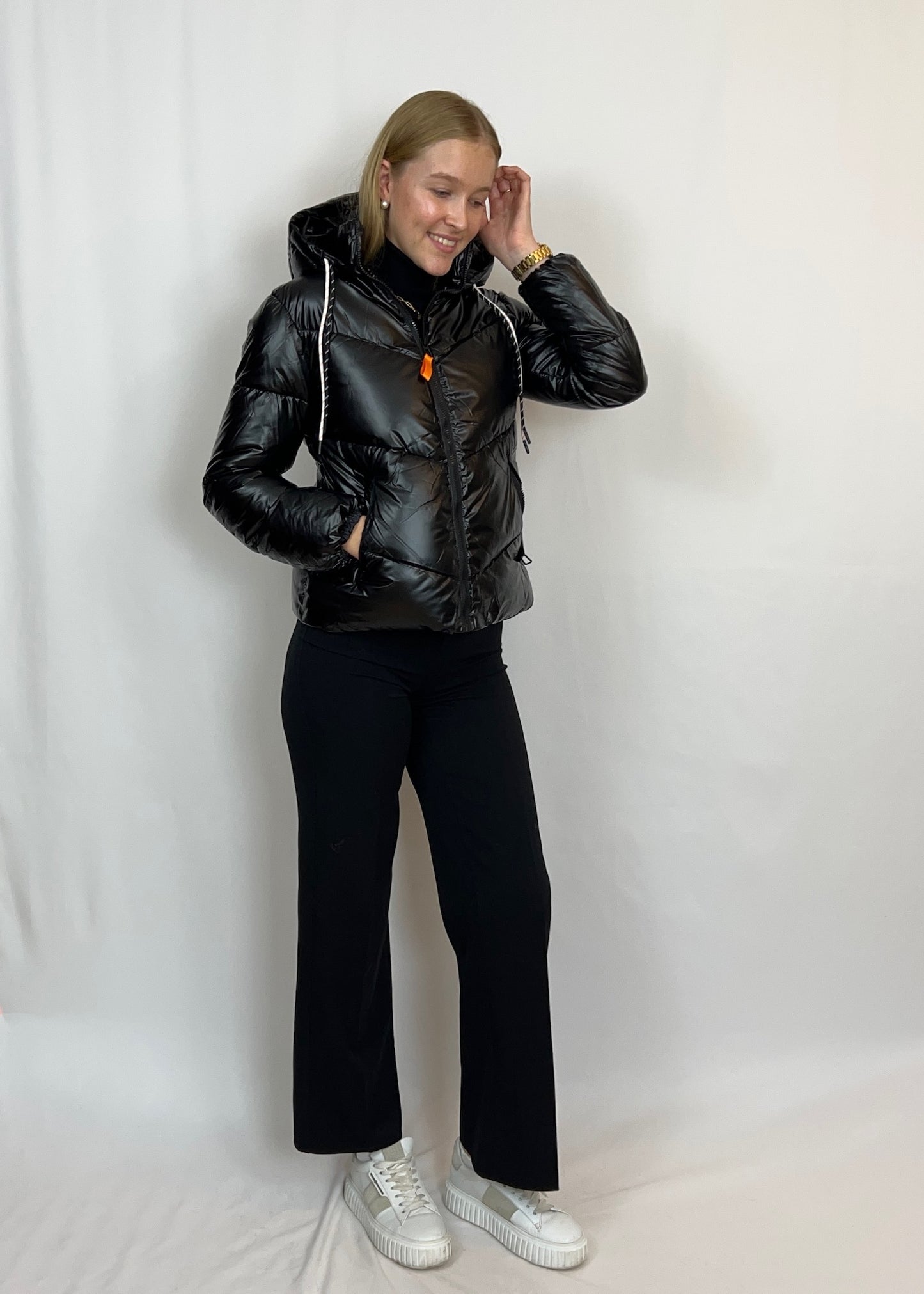 Dana - Kurze Daunenjacke