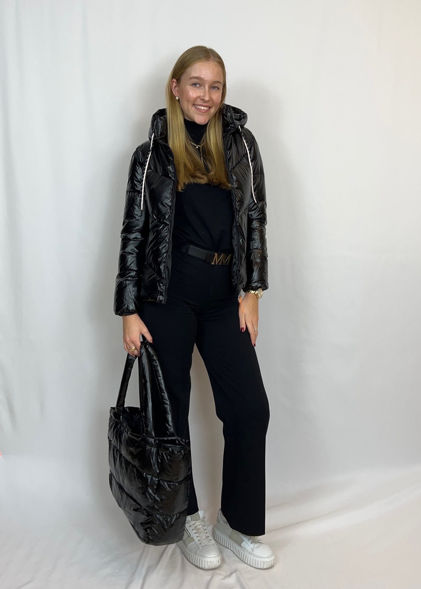 Dana - Kurze Daunenjacke