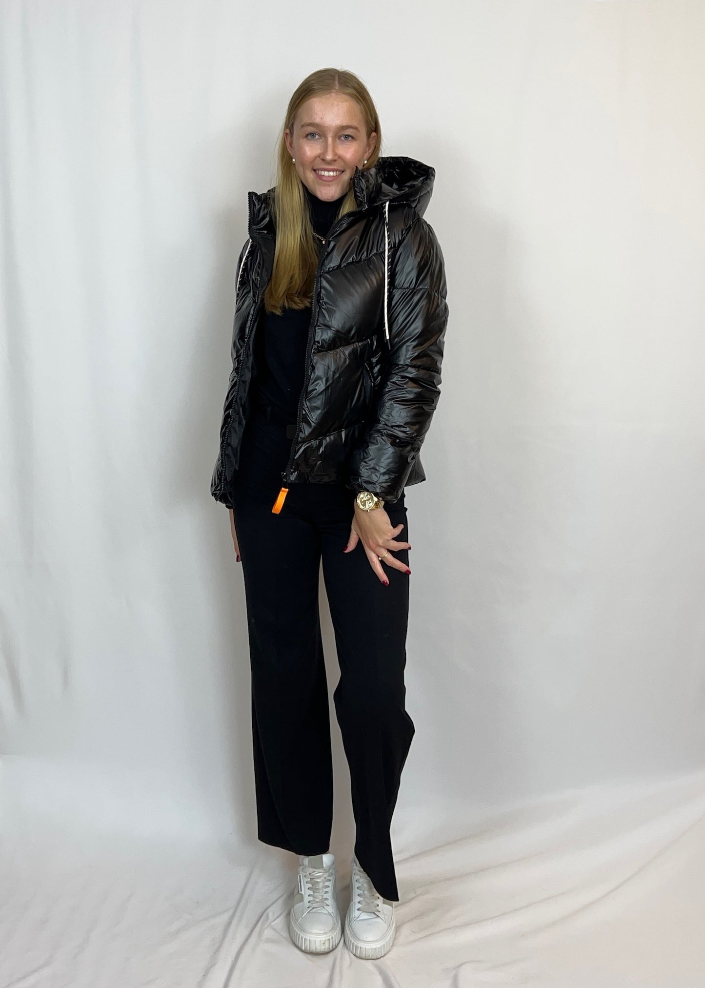 Dana - Kurze Daunenjacke