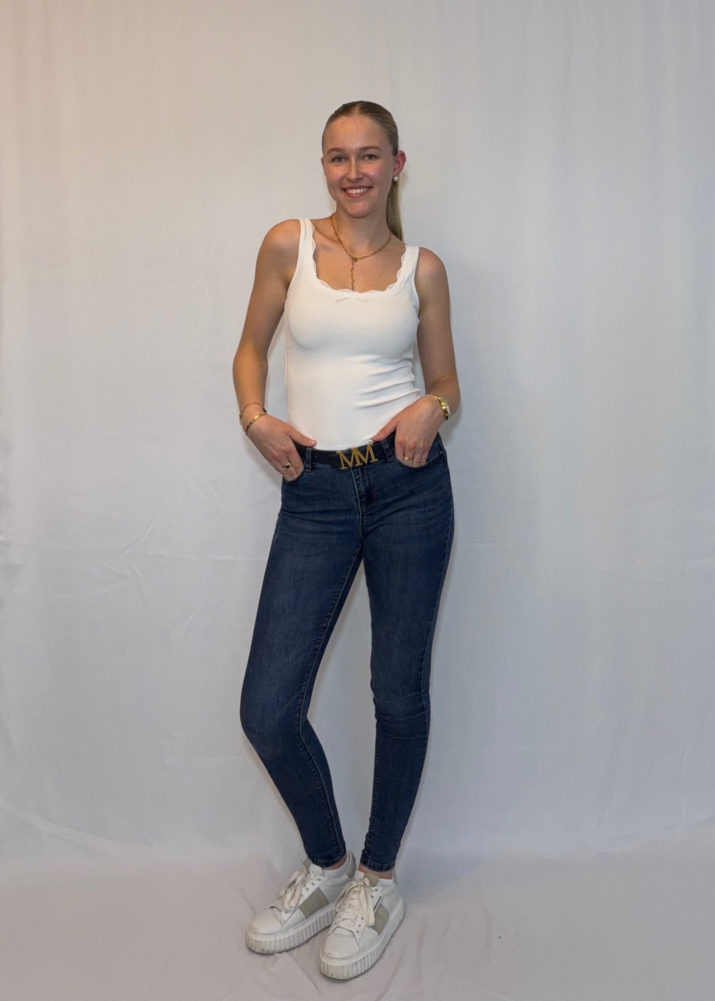 Livia - Top mit Rüsschen & Schleife