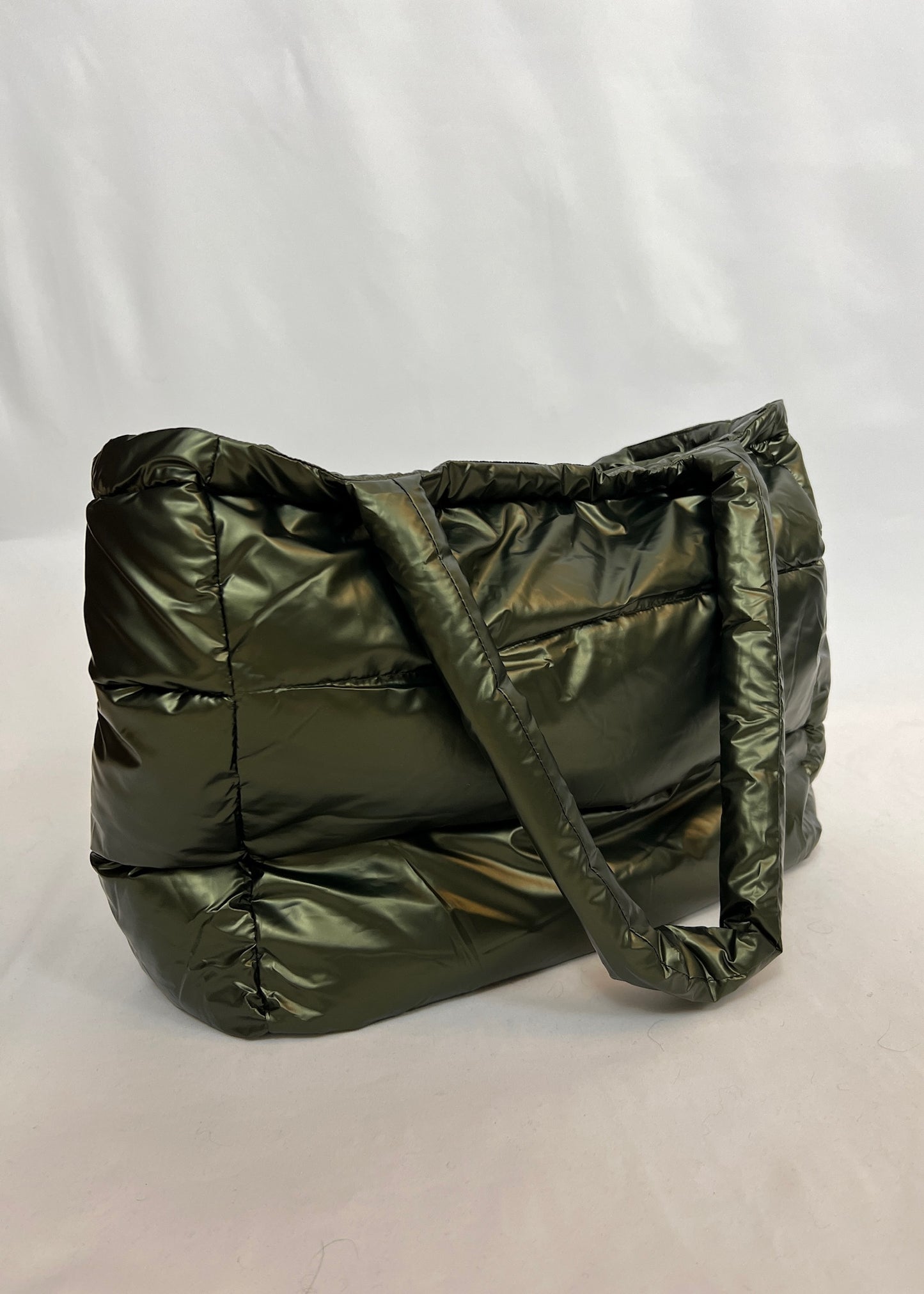 Tamina - Tragetasche mit gesteppter Daunenoptik